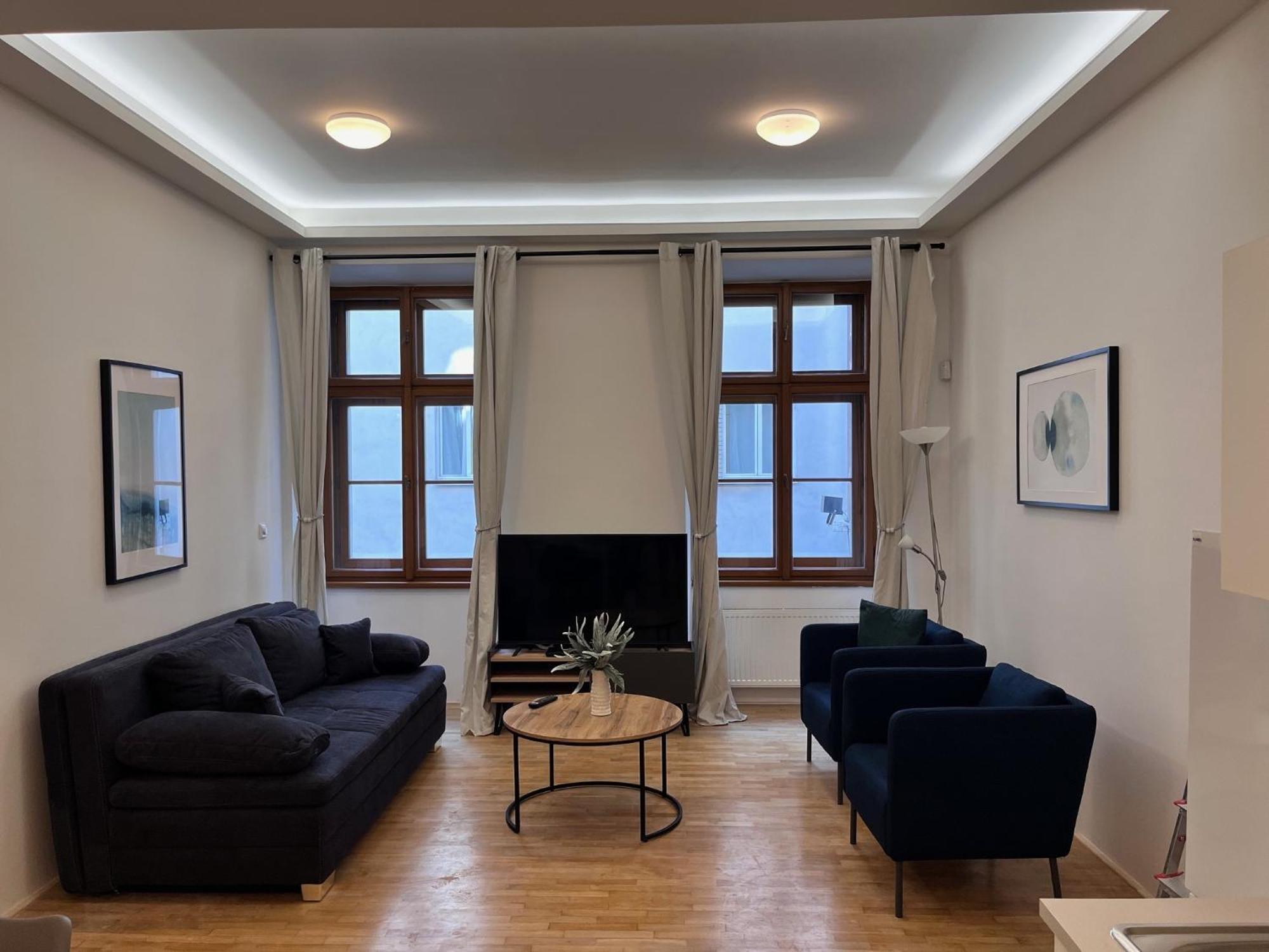 City Centre Apartment With Parking Прага Экстерьер фото