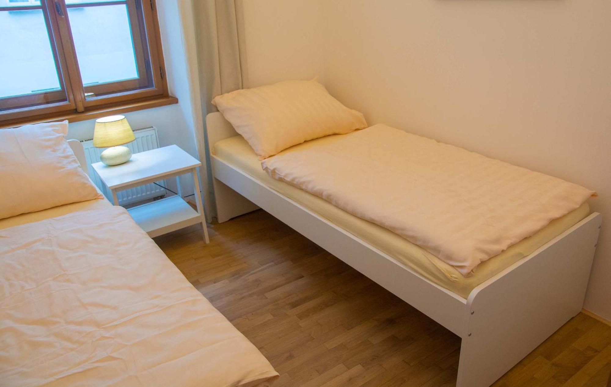 City Centre Apartment With Parking Прага Экстерьер фото