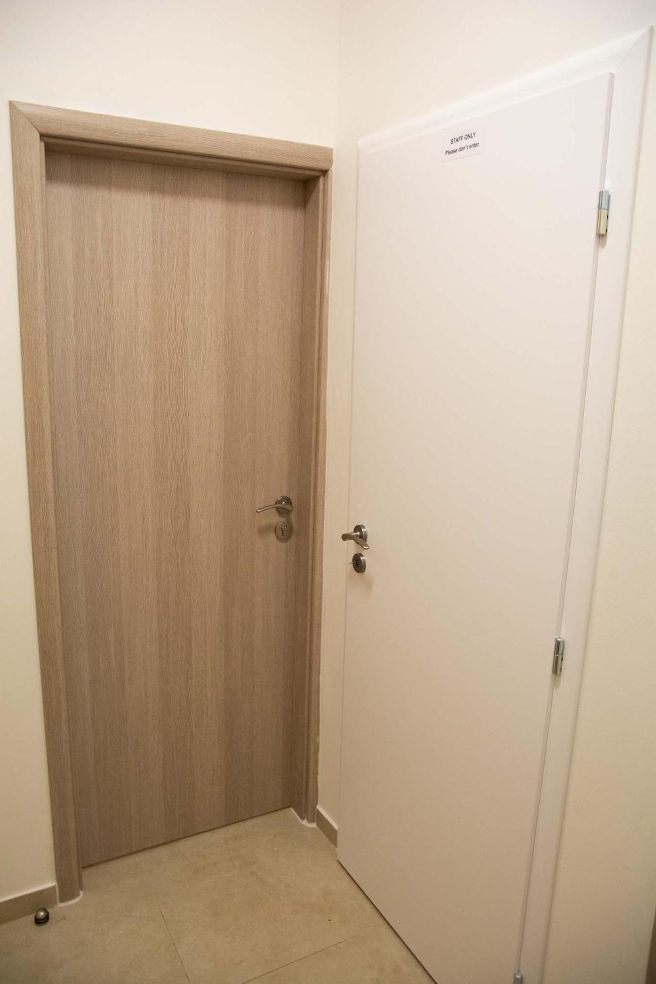 City Centre Apartment With Parking Прага Экстерьер фото